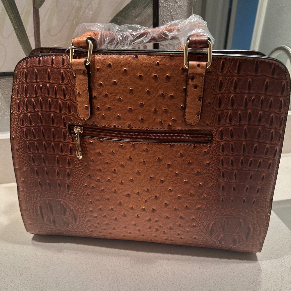 Unique medium size Purse by Dasein